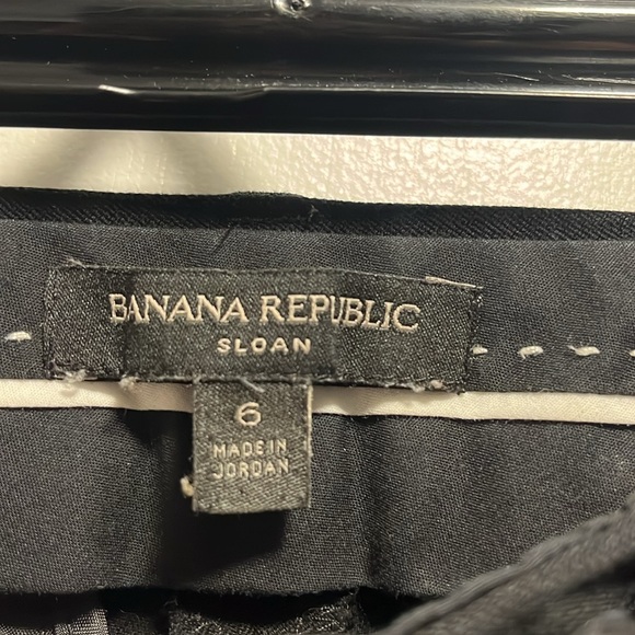 Size 6 Banana Republic dress pants cropped straight legged - Picture 2 of 5